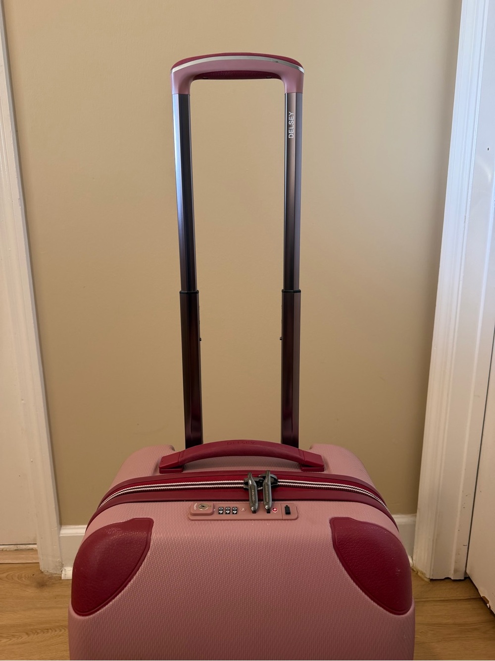 Delsey Paris Chatelet Pink and Burgundy Hardside Carry-On Spinner - Picture 5 of 7